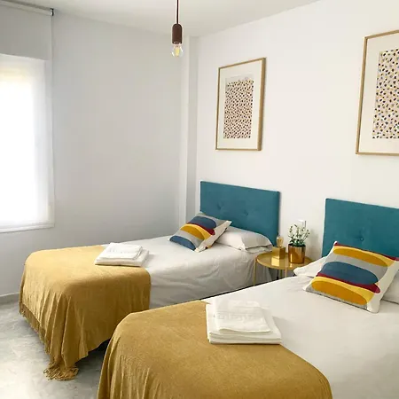 Increible Bajo Con Jardin Y Piscina - Puerto Banus Marbella