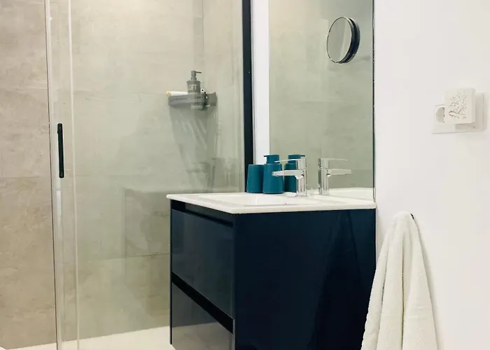 Increible Bajo Con Jardin Y Piscina - Puerto Banus * Marbella