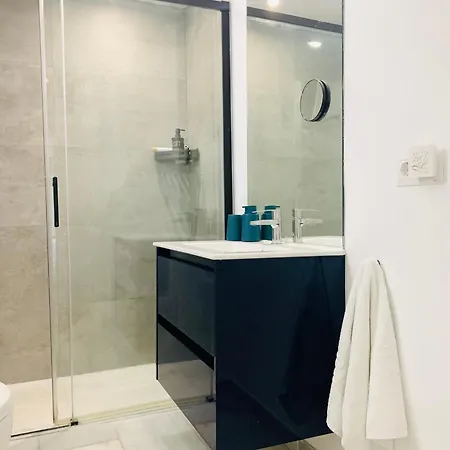 Increible Bajo Con Jardin Y Piscina - Puerto Banus * Marbella