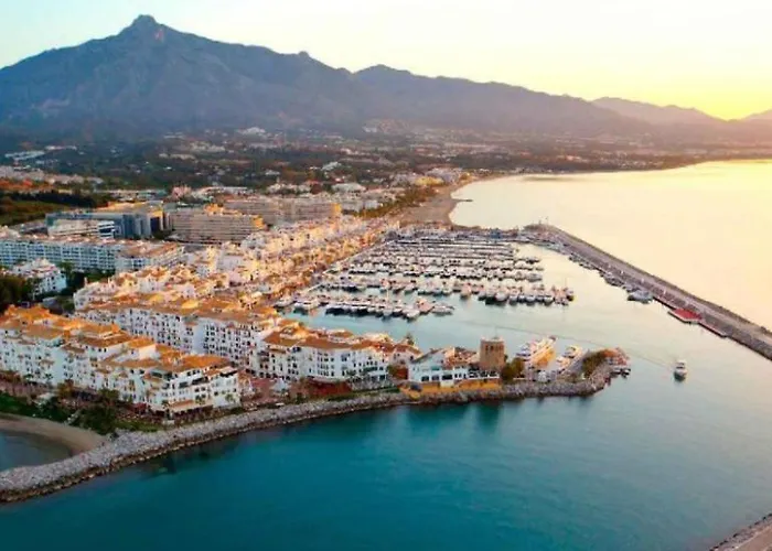 Apartamento Increíble Bajo Con Jardín Y Piscina - Puerto Banús *